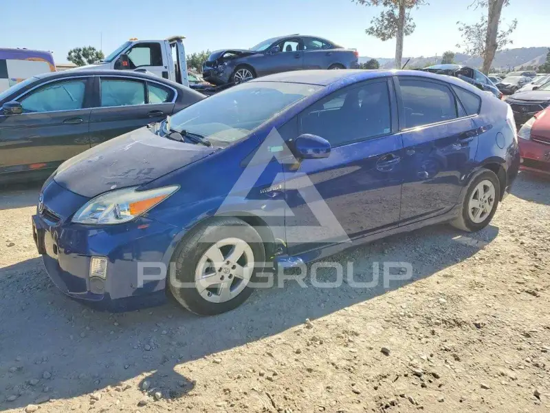 2011 Toyota PRIUS photo