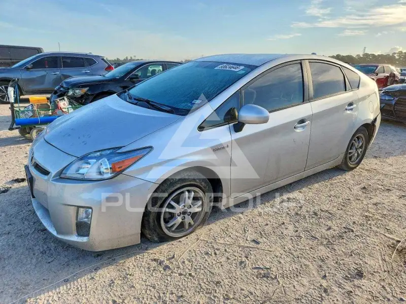 2011 Toyota PRIUS фото