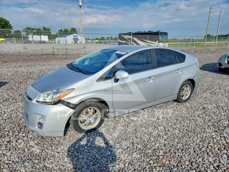 2011 Toyota PRIUS photo