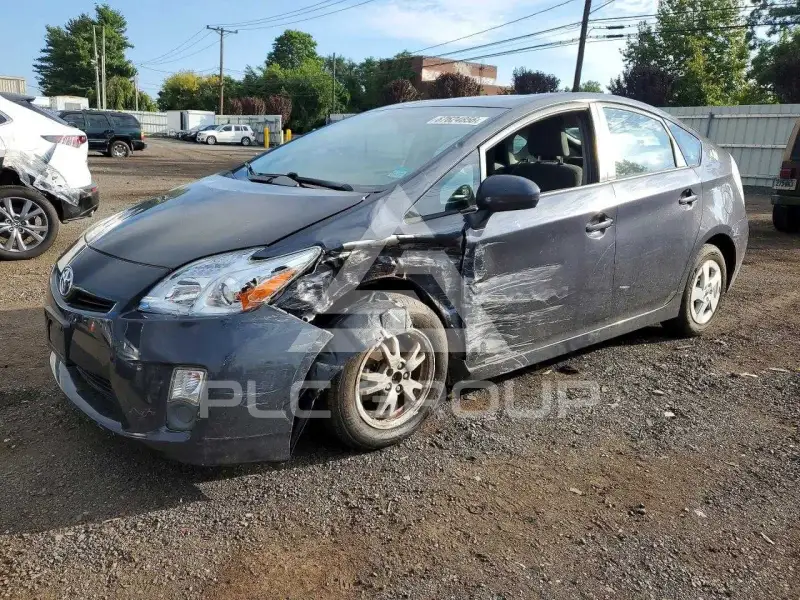 2011 Toyota PRIUS фото