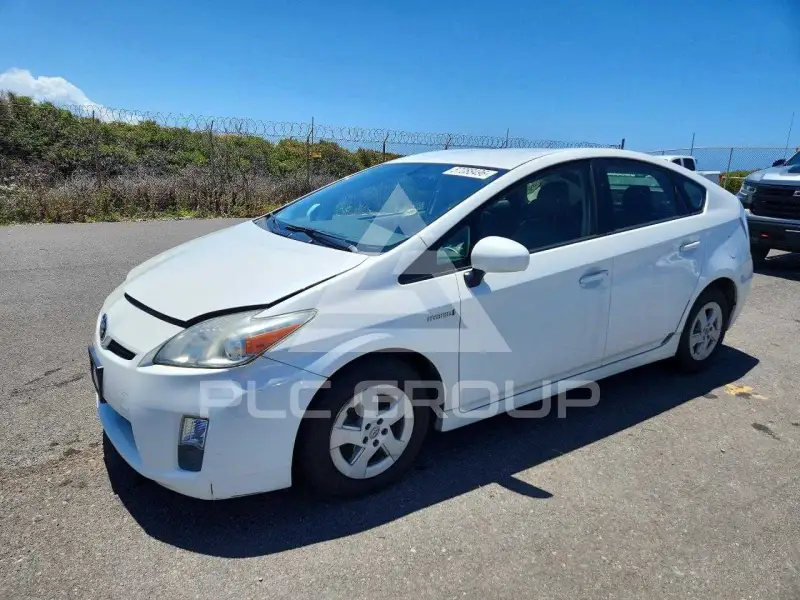 2011 Toyota PRIUS фото