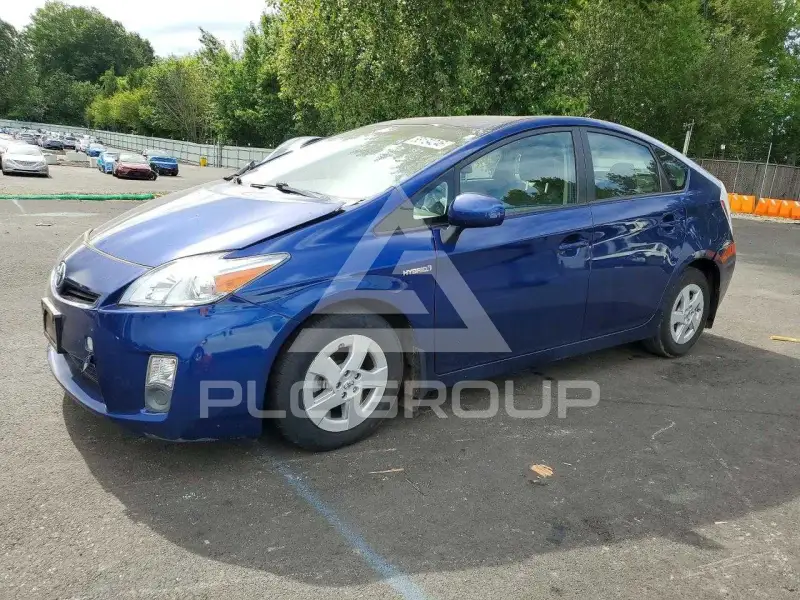 2011 Toyota PRIUS photo