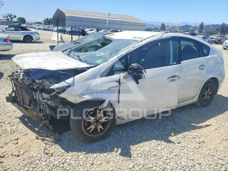 2011 Toyota PRIUS photo