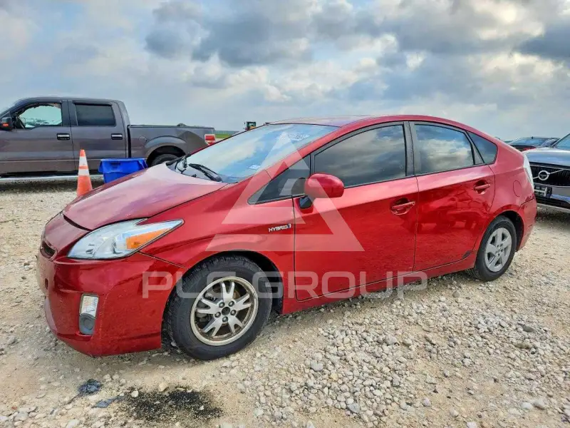 2011 Toyota PRIUS фото