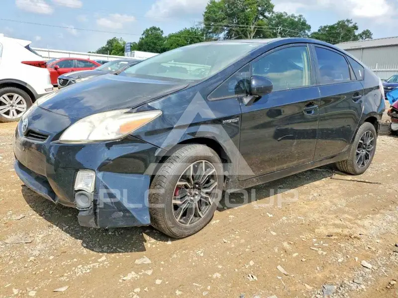 2011 Toyota PRIUS photo