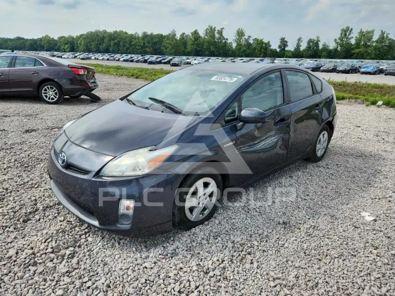 2011 Toyota PRIUS фото