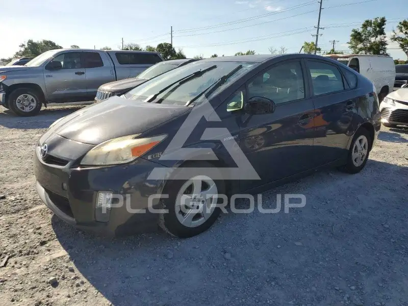 2011 Toyota PRIUS фото