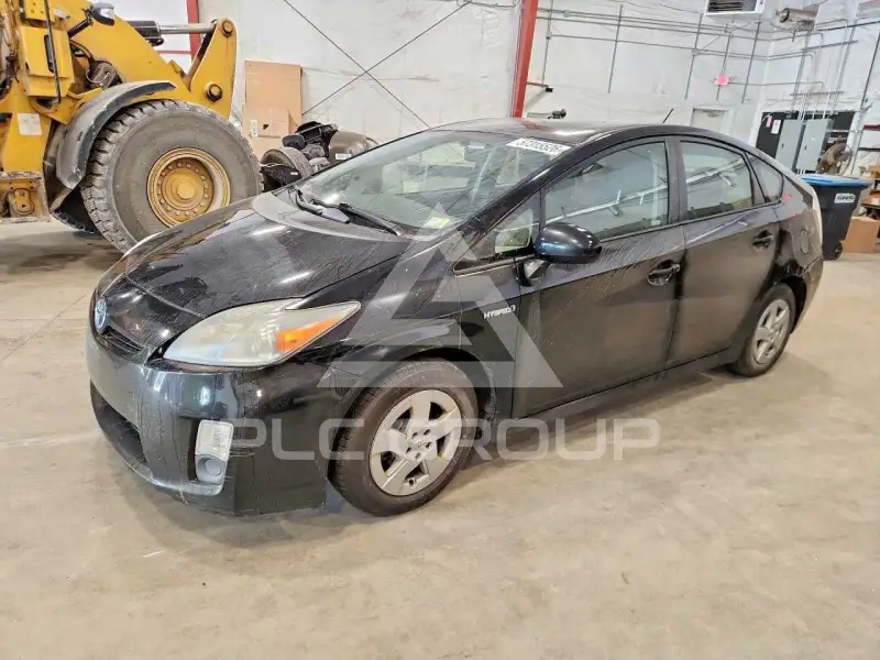 2011 Toyota PRIUS фото