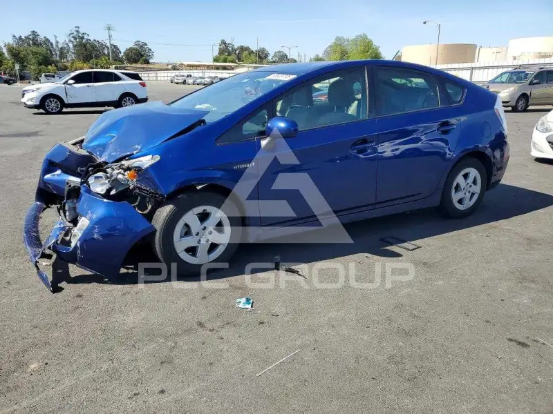 2011 Toyota PRIUS фото