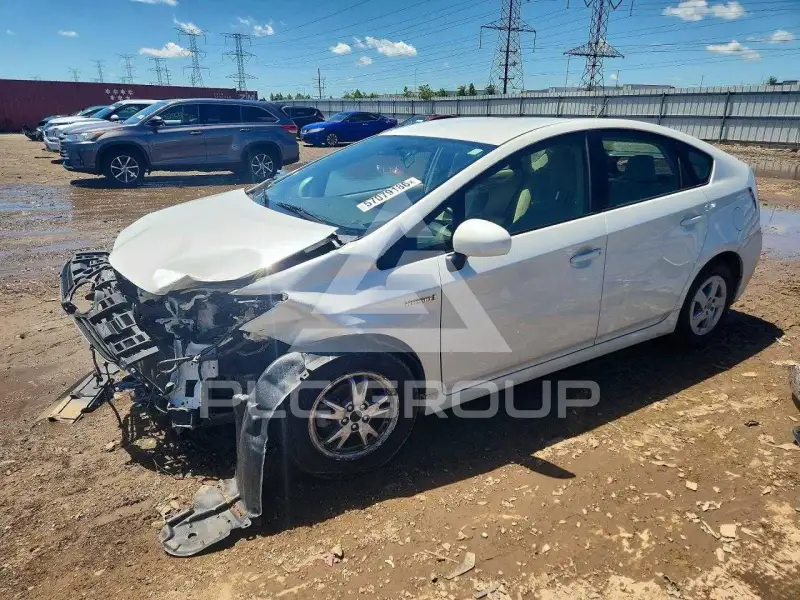 2011 Toyota PRIUS photo