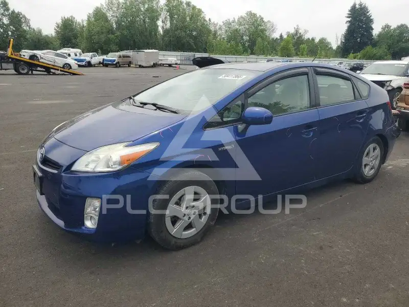 2011 Toyota PRIUS фото