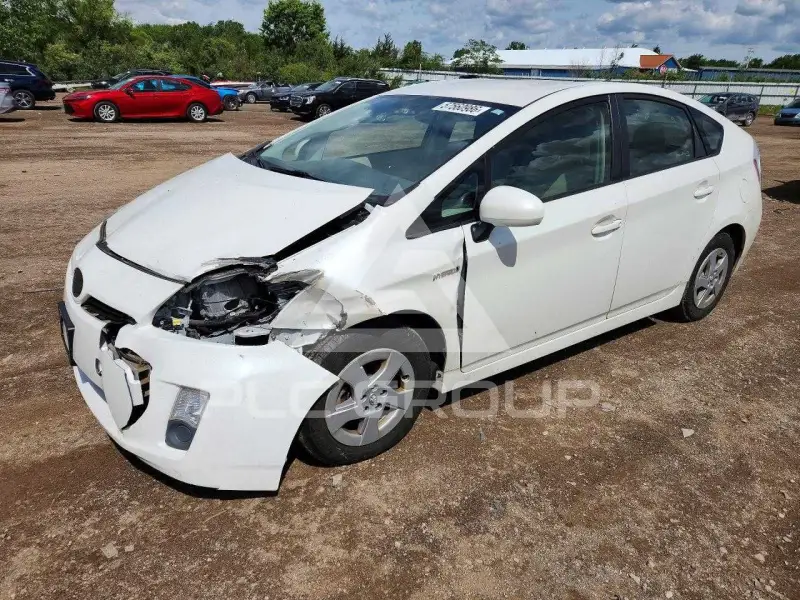 2011 Toyota PRIUS фото