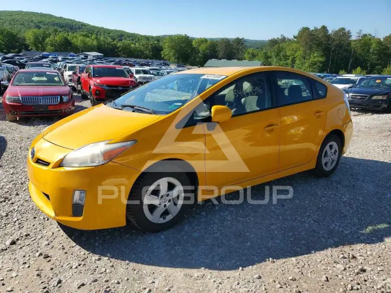 2011 Toyota PRIUS фото