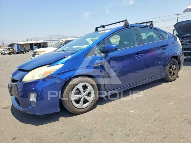 2011 Toyota PRIUS фото