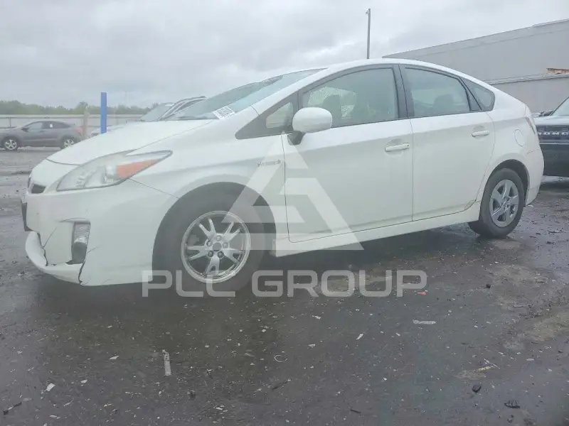 2011 Toyota PRIUS photo