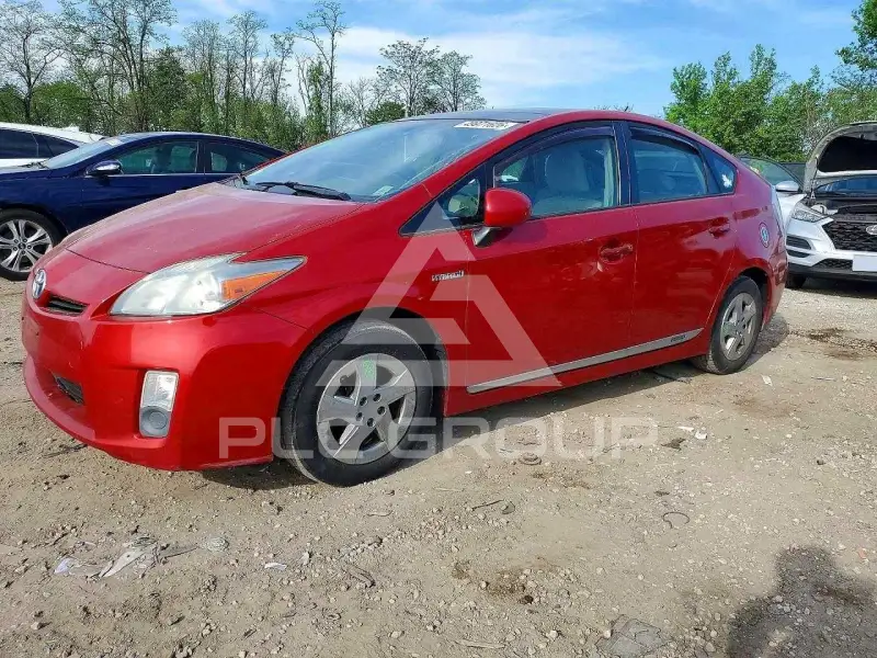 2011 Toyota PRIUS фото
