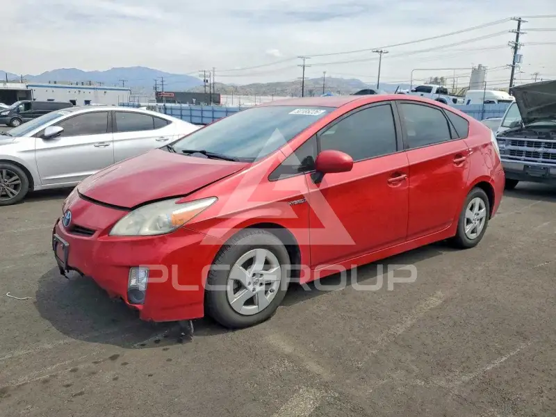 2011 Toyota PRIUS фото