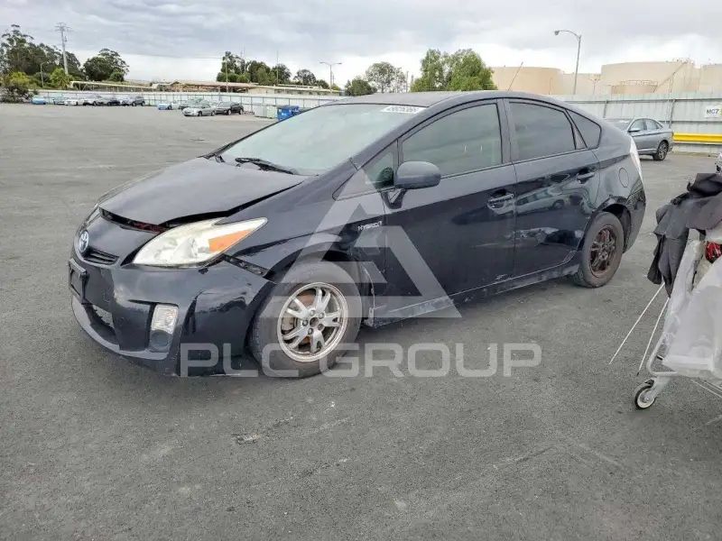 2011 Toyota PRIUS фото