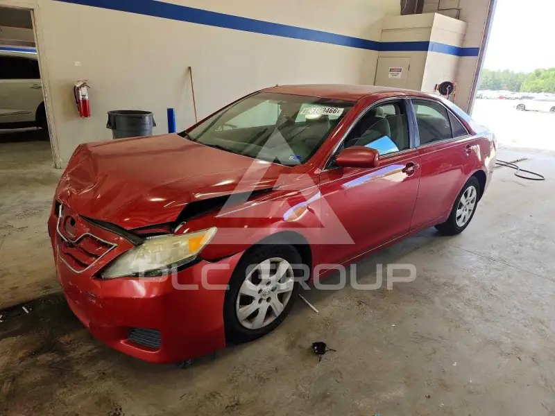 2011 Toyota CAMRY photo
