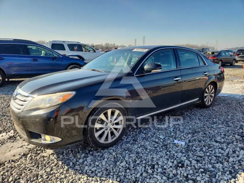 2011 Toyota AVALON photo