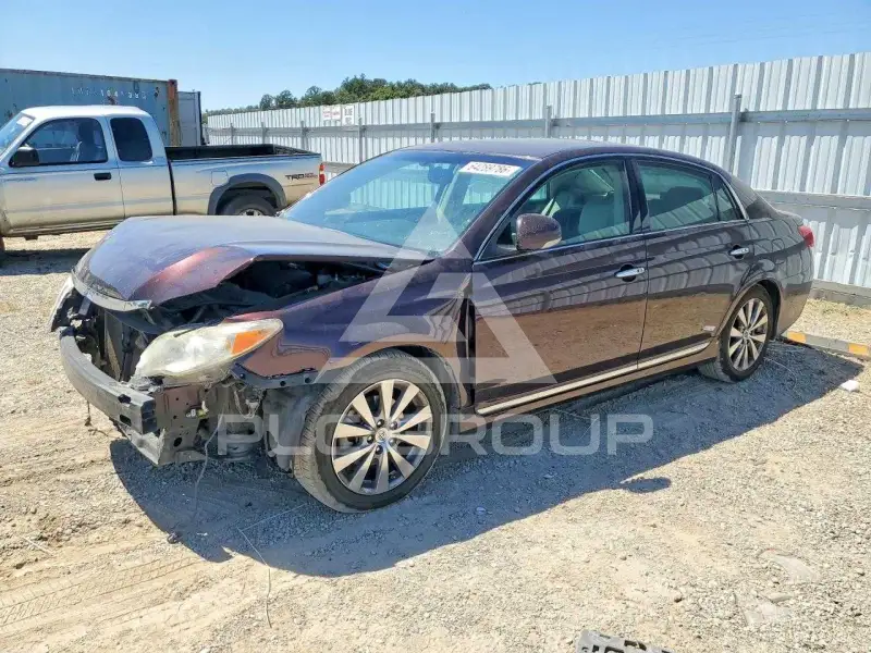 2011 Toyota AVALON фото