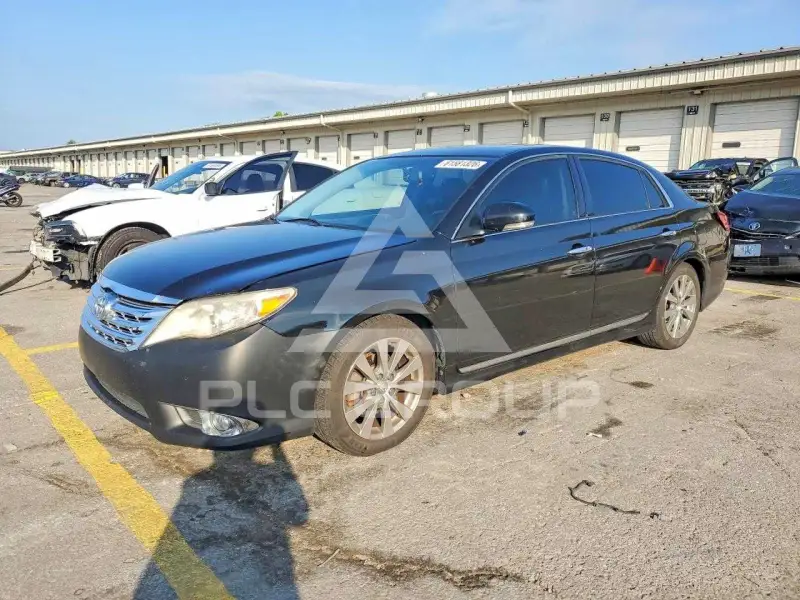 2011 Toyota AVALON фото