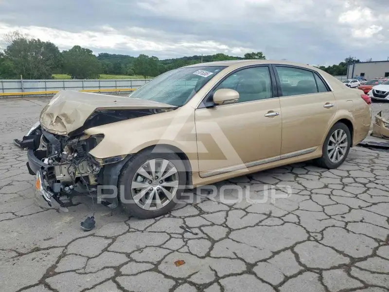 2011 Toyota AVALON фото