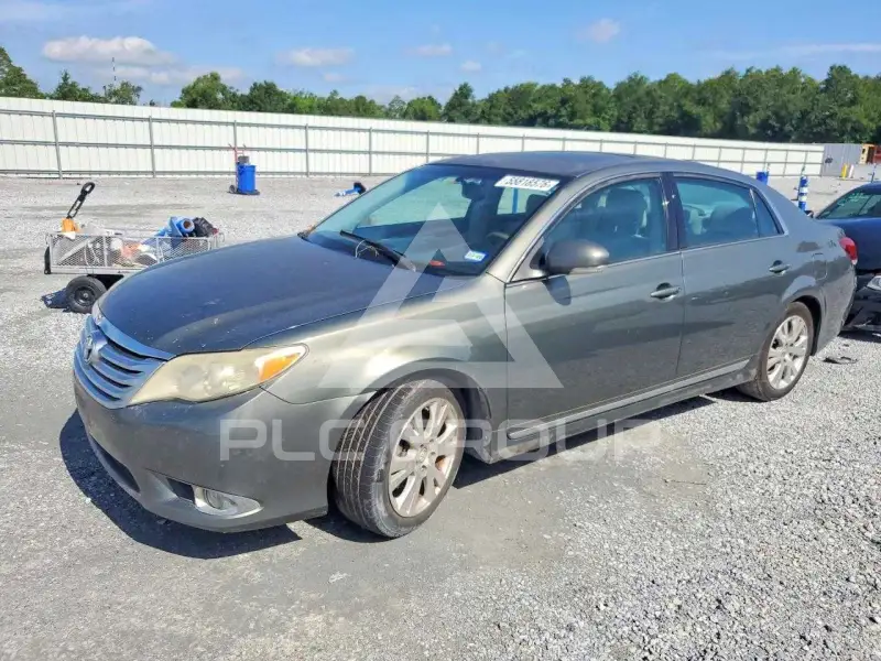 2011 Toyota AVALON фото