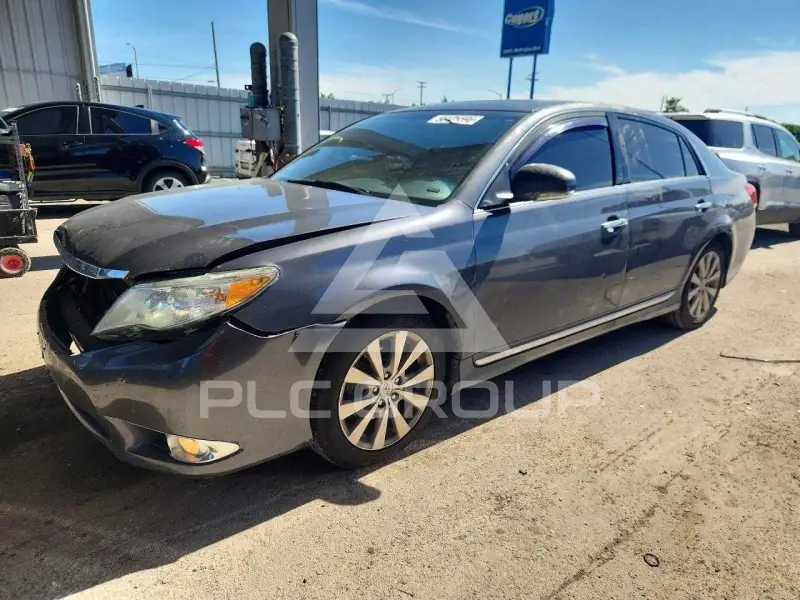2011 Toyota AVALON фото