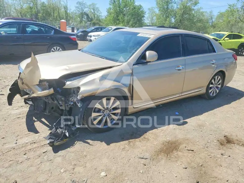 2011 Toyota AVALON фото