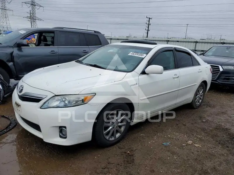 2011 Toyota CAMRY фото