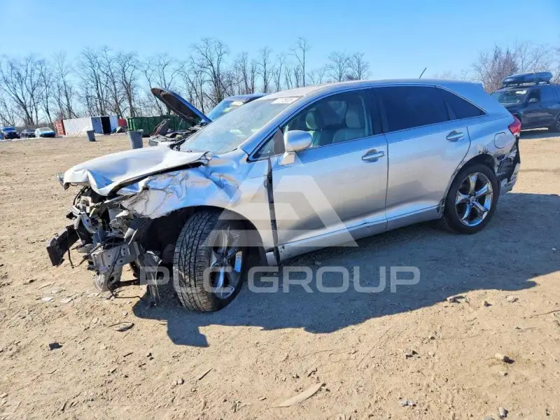 2011 Toyota VENZA фото