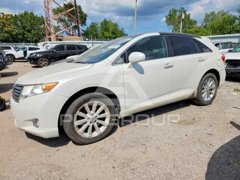 2011 Toyota VENZA photo