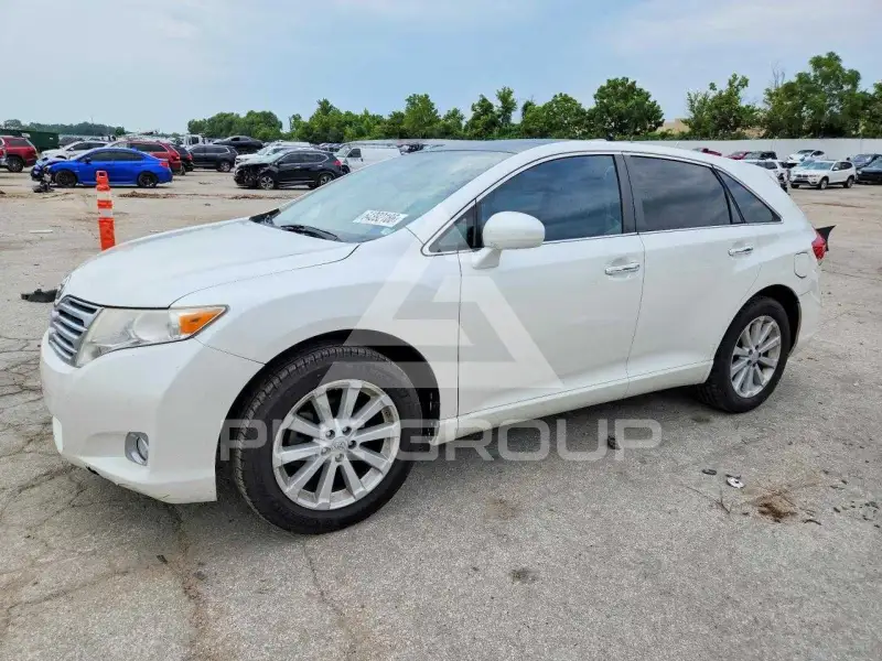 2011 Toyota VENZA photo