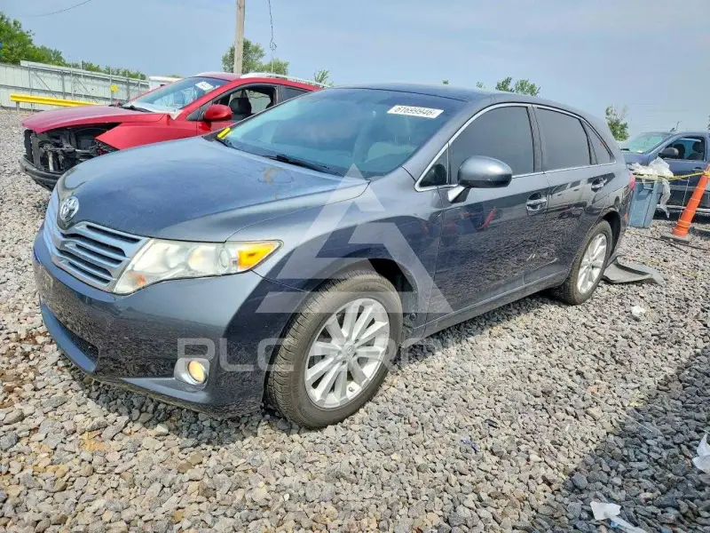 2011 Toyota VENZA photo