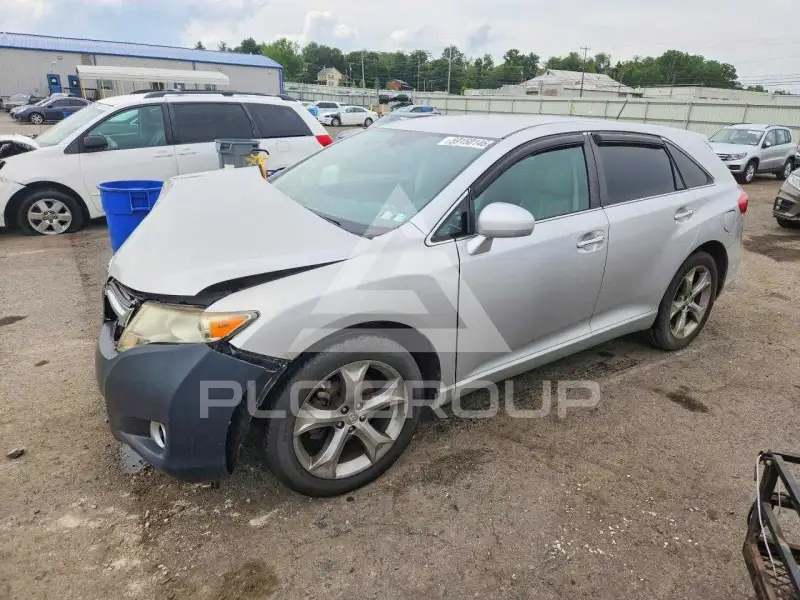 2011 Toyota VENZA photo