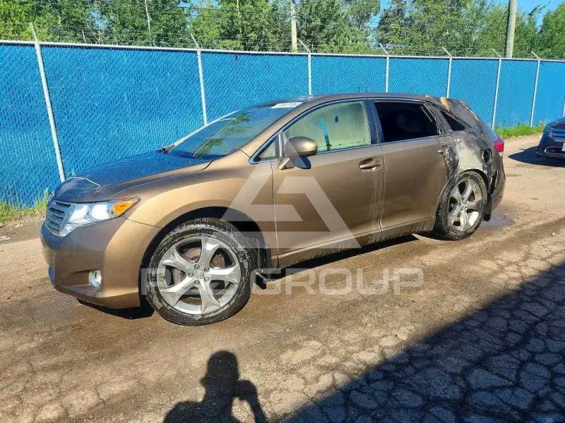 2011 Toyota VENZA photo