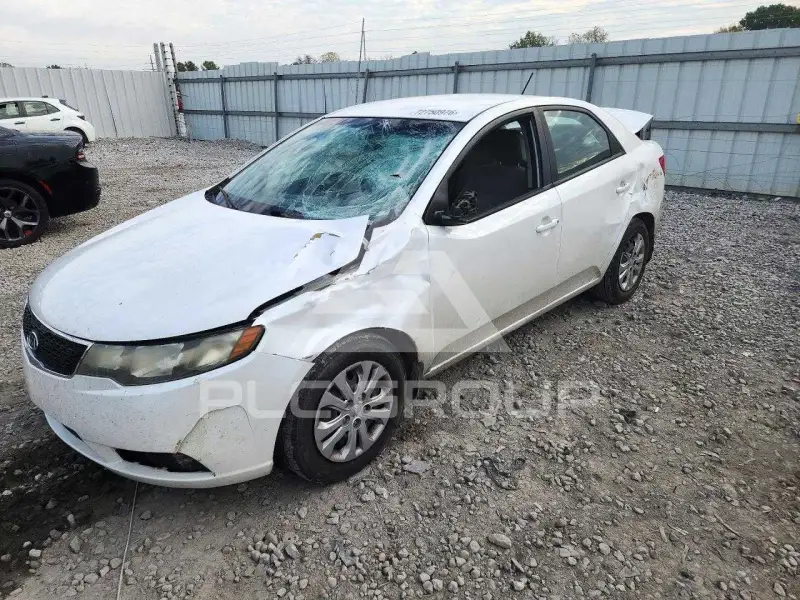 2011 KIA Forte photo