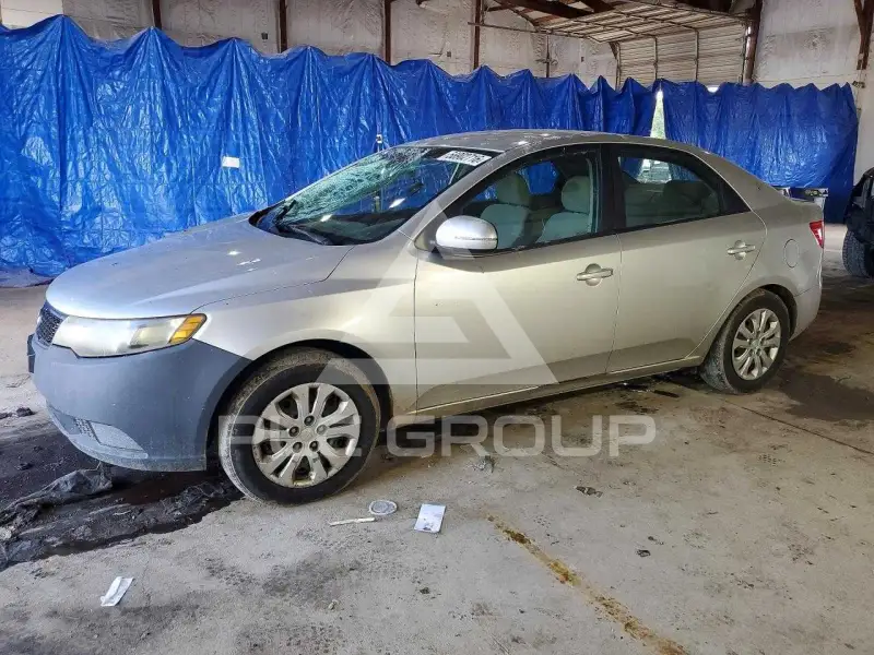2011 KIA Forte фото