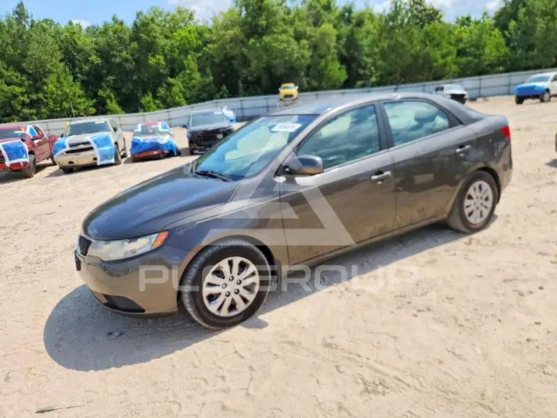 2011 KIA Forte фото