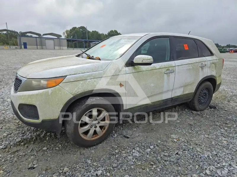 2011 KIA Sorento photo