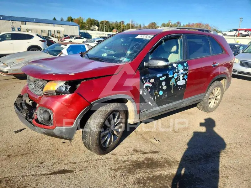 2011 KIA Sorento photo