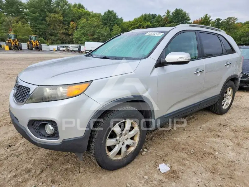 2011 KIA Sorento photo
