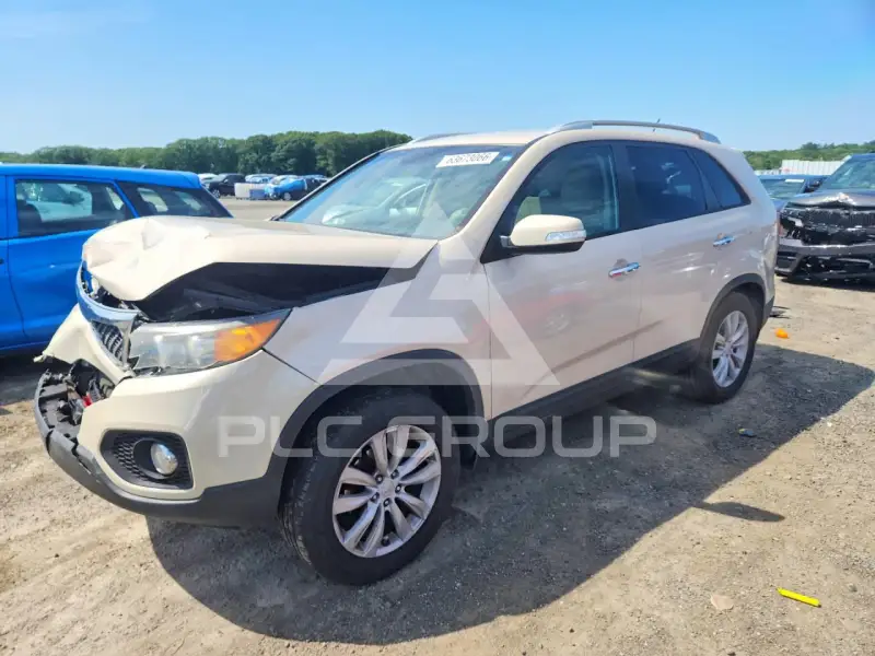 2011 KIA Sorento photo