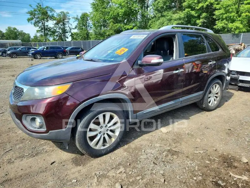 2011 KIA Sorento photo