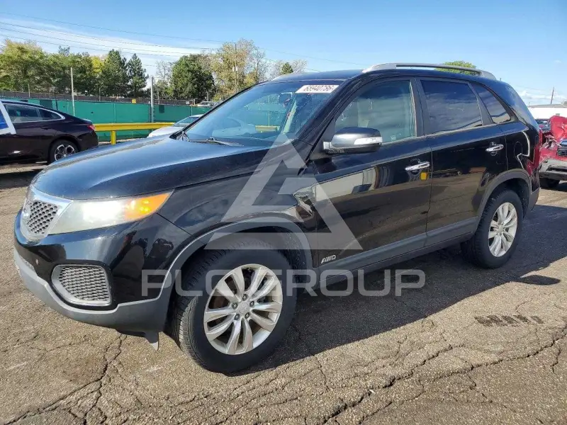 2011 KIA Sorento photo