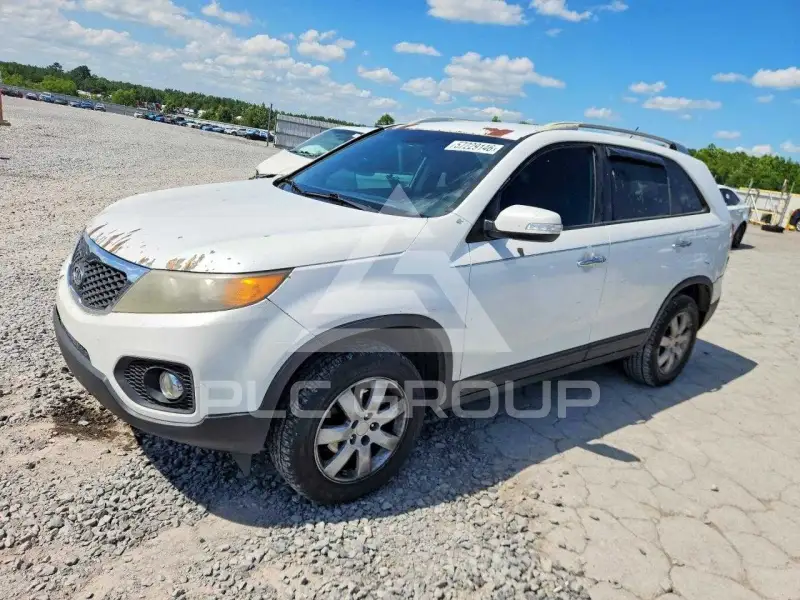 2011 KIA Sorento photo