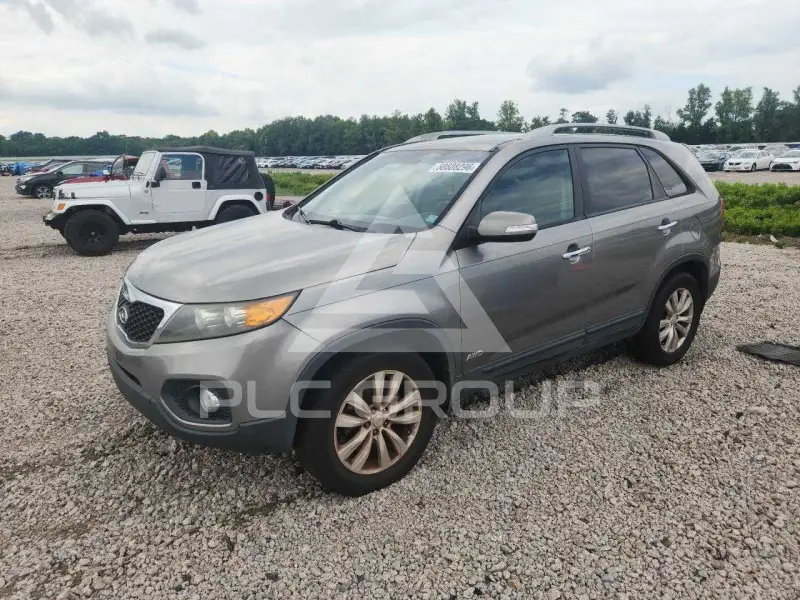 2011 KIA Sorento фото