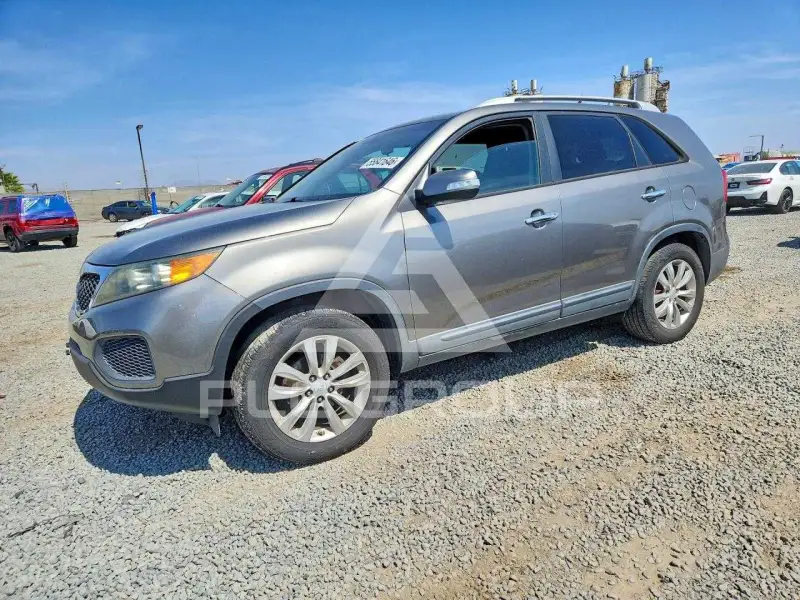 2011 KIA Sorento photo