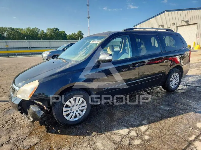 2011 KIA Sedona фото